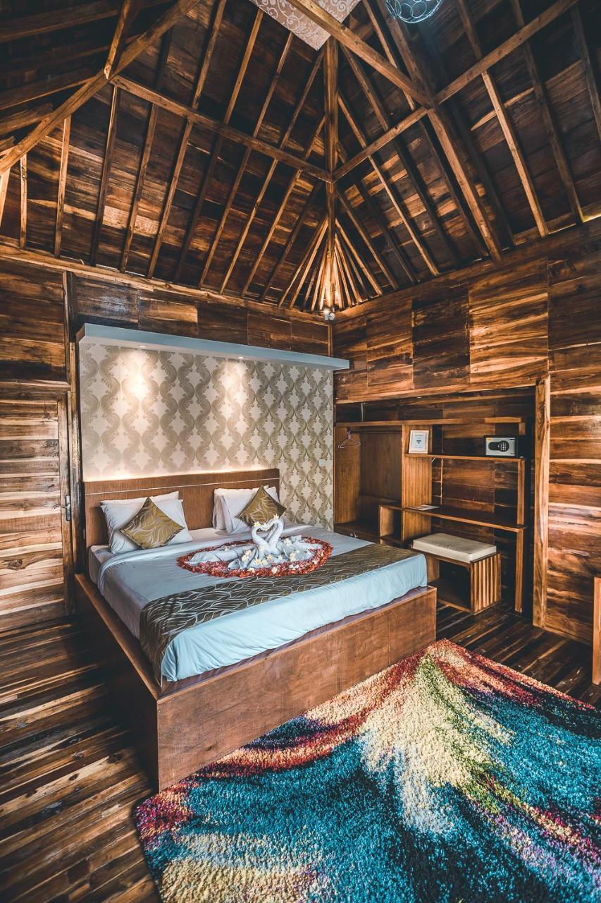 Ferienwohnung Ocho Bali Surf Camp Uluwatu Exterior foto