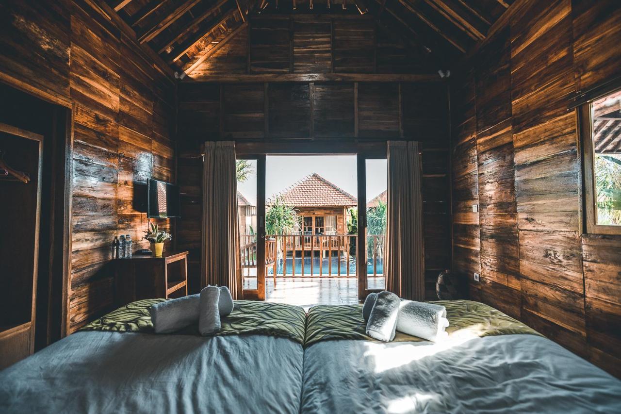 Ferienwohnung Ocho Bali Surf Camp Uluwatu Exterior foto